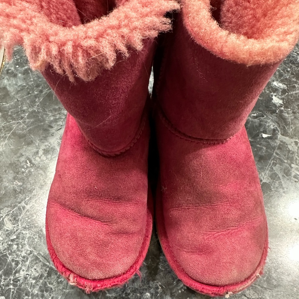 Ugg boots.   Size 12 little girls